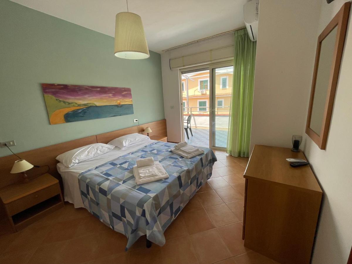 Hotel Lido Ficocella 帕利努罗 外观 照片