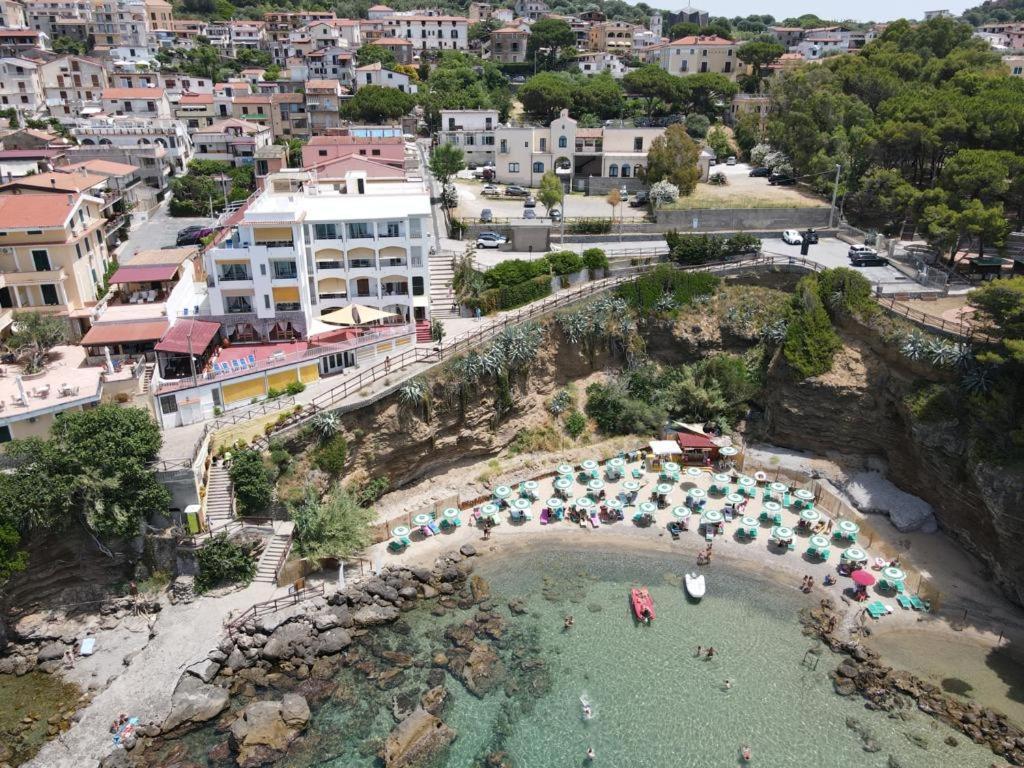 Hotel Lido Ficocella 帕利努罗 外观 照片